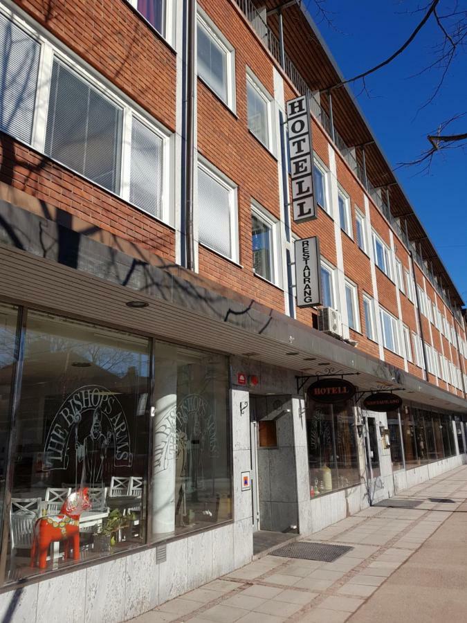 Hotel Bishops Arms Mora Exterior photo